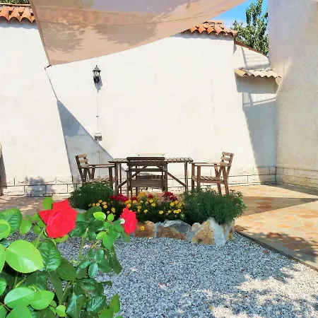 325 * Santa Croce Mare